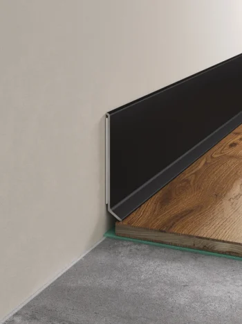 ПЛИНТУС АЛЮМИНИЕВЫЙ ADHESIVE