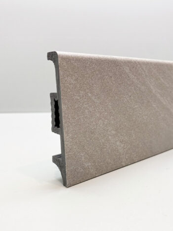 Плинтус DAS PROFIL 81х16х2000 мм Гранит Эклипс (114)