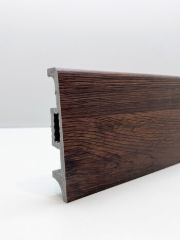 Плинтус DAS PROFIL 81х16х2000 мм Дуб Шоколад (110)