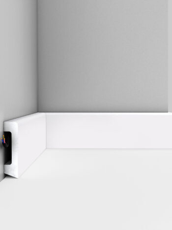 Плинтус напольный DECOMASTER D234-115ДМ (58*16*2400мм) белый матовый