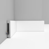 Плинтус напольный DECOMASTER D232-115ДМ (100*22*2400мм) белый матовый