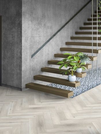 Кварцвинил замковый Tarkett Ambient House Рикки (Rickie), 675×135 в интерьере